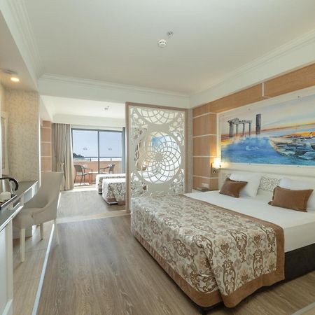 Crystal Sunset Luxury Resort & Spa Side Exterior foto