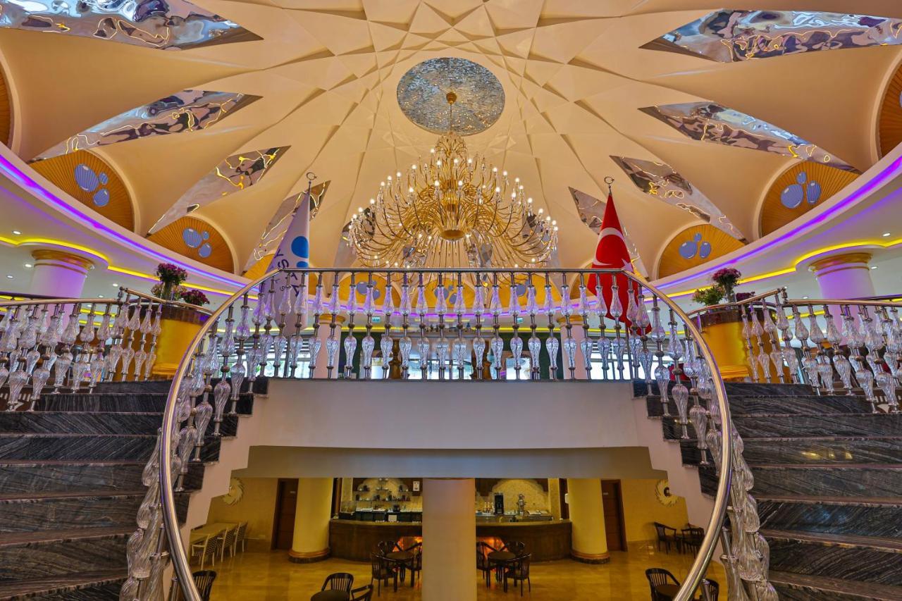 Crystal Sunset Luxury Resort & Spa Side Exterior foto