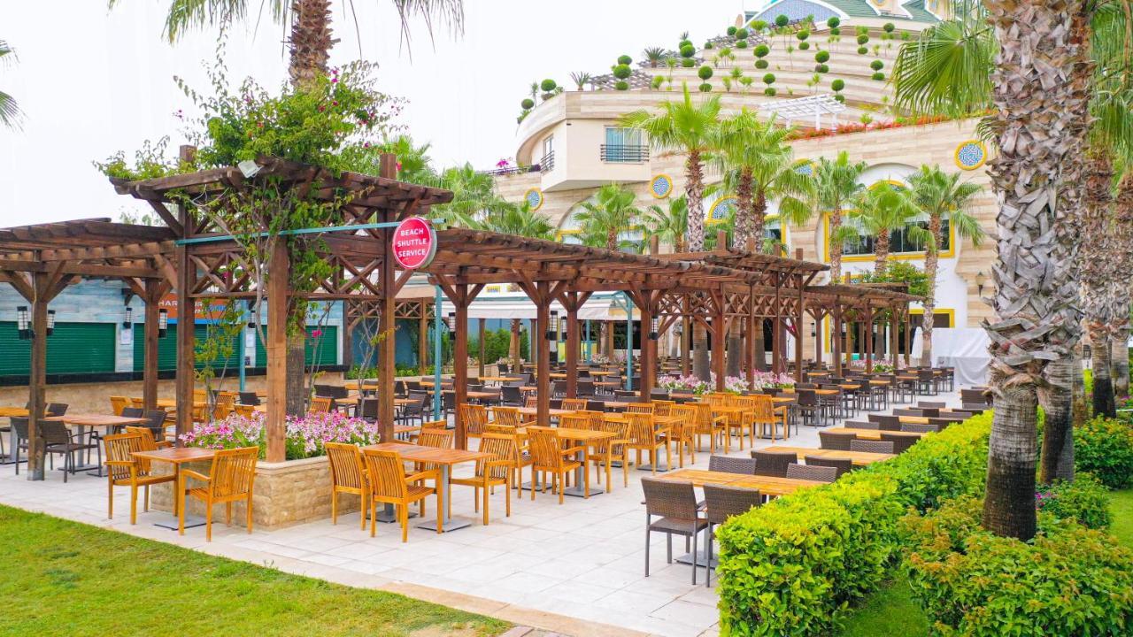 Crystal Sunset Luxury Resort & Spa Side Exterior foto