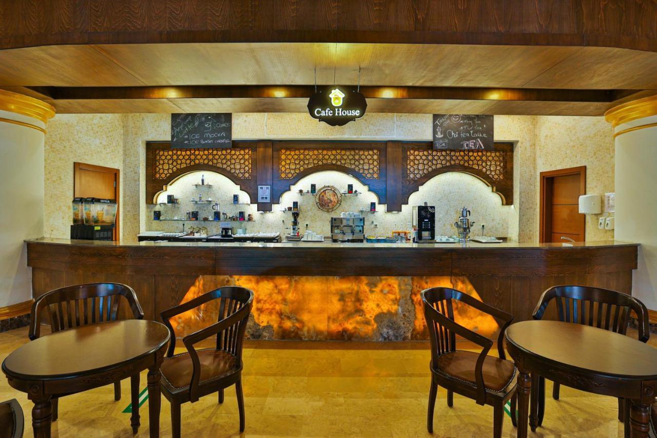 Crystal Sunset Luxury Resort & Spa Side Exterior foto