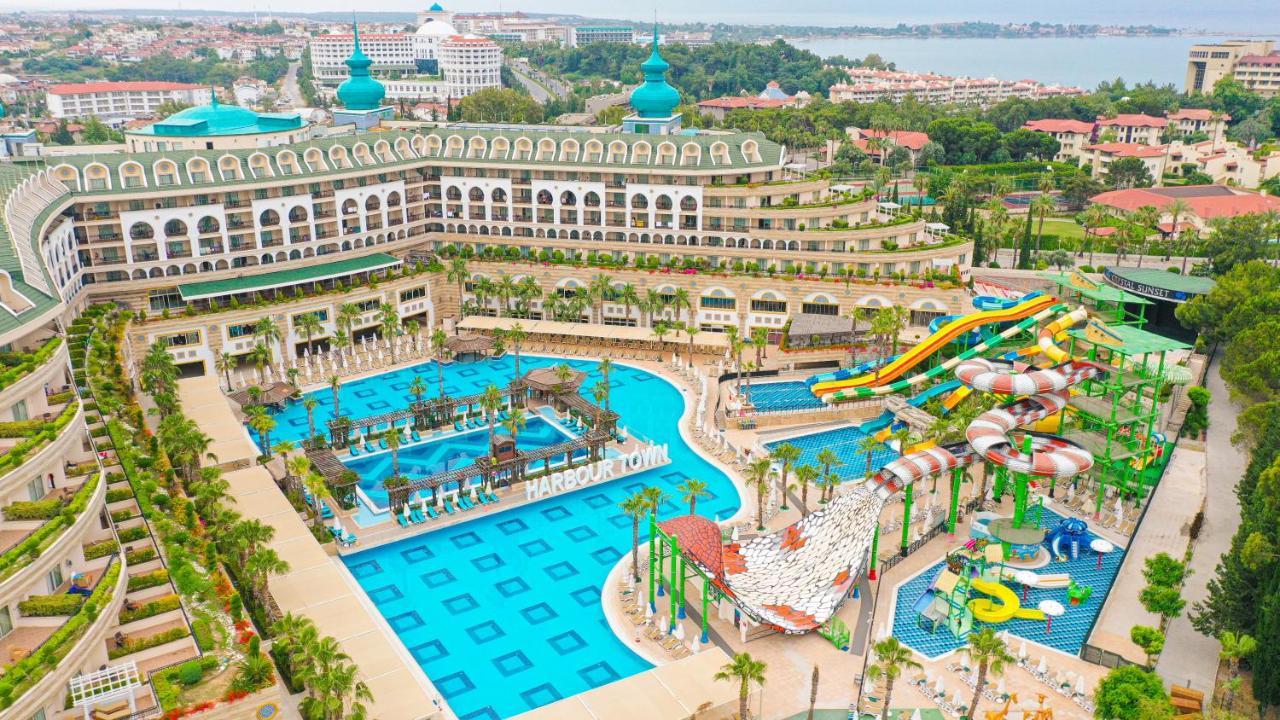 Crystal Sunset Luxury Resort & Spa Side Exterior foto