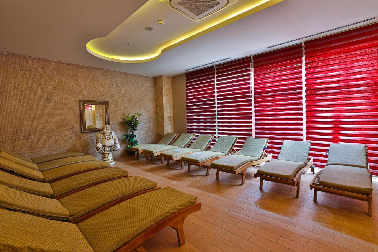 Crystal Sunset Luxury Resort & Spa Side Exterior foto