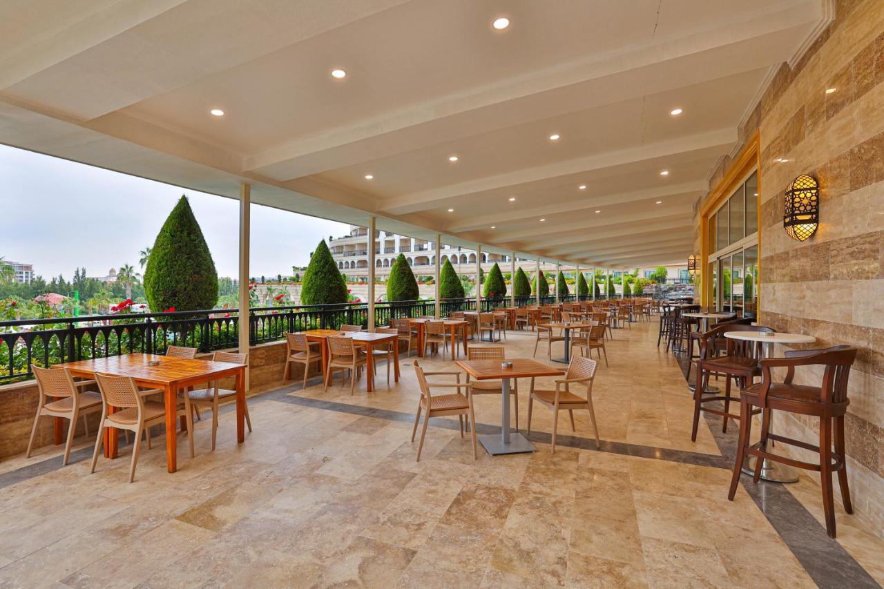 Crystal Sunset Luxury Resort & Spa Side Exterior foto