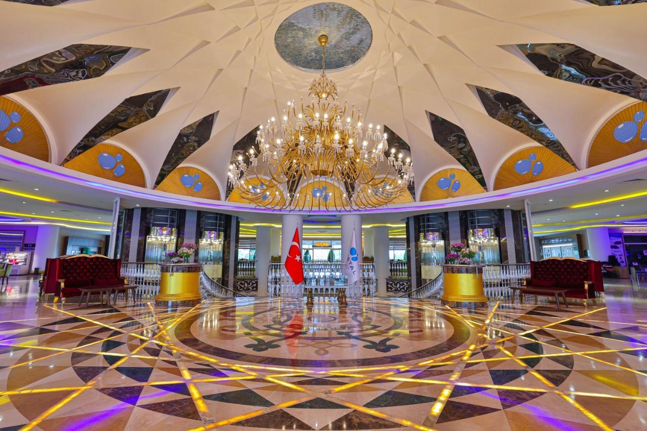 Crystal Sunset Luxury Resort & Spa Side Exterior foto