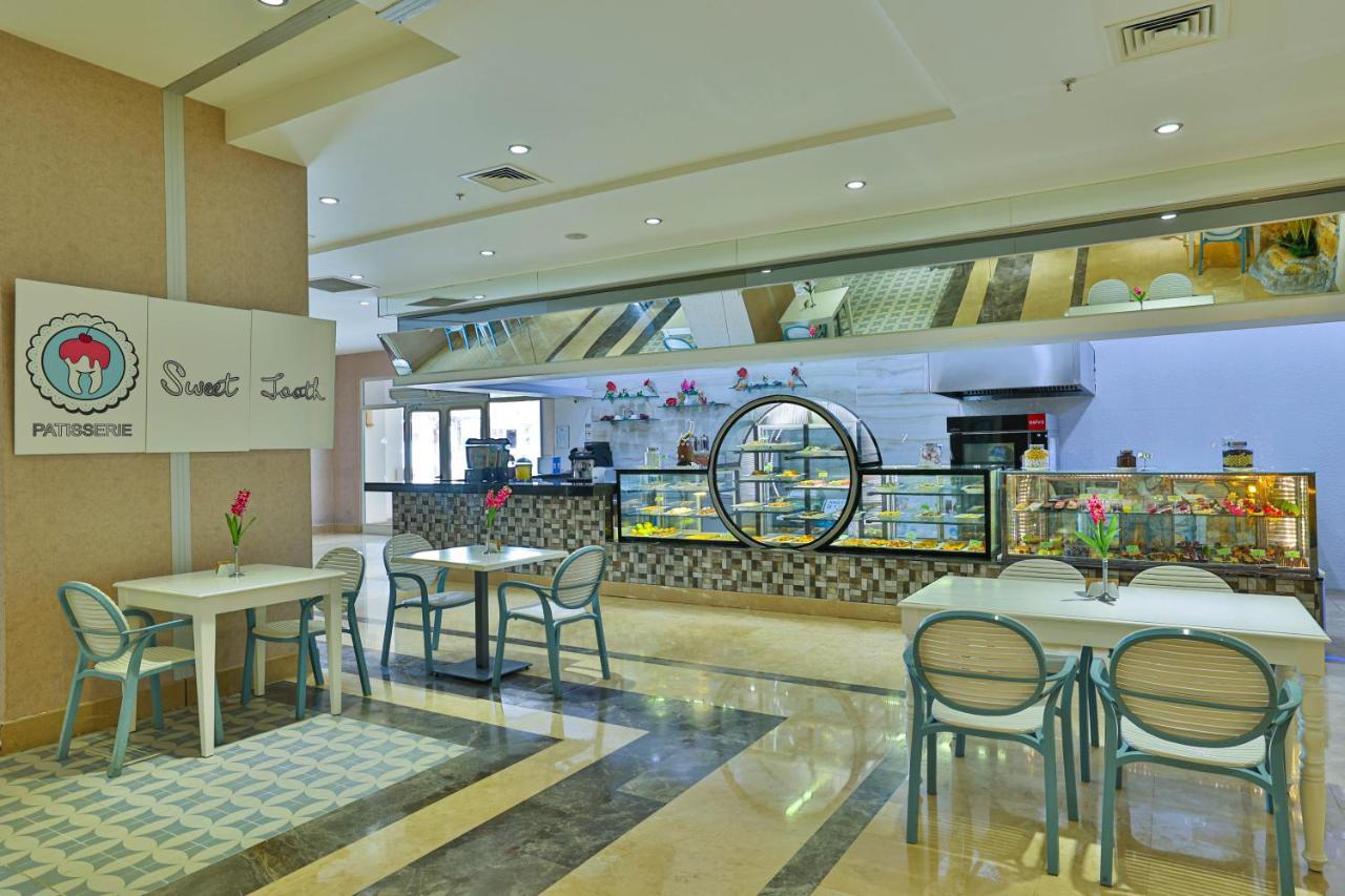 Crystal Sunset Luxury Resort & Spa Side Exterior foto
